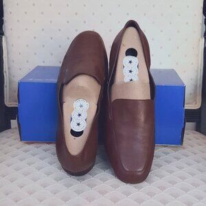 EASY SPIRIT LOAFER US 9M Rich Warm BROWN LEATHER GORE SLIP-ON